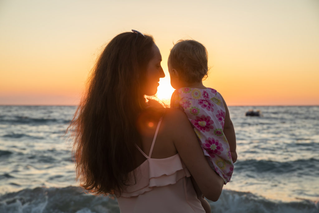 5-things-to-consider-when-adopting-a-baby-in-california-adopting